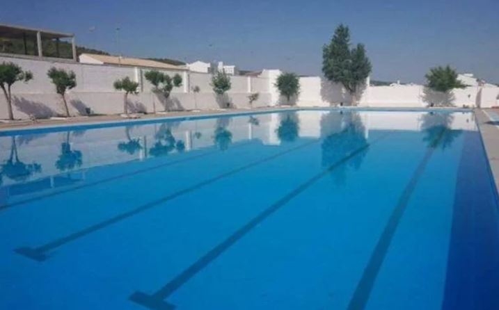 Un joven de 15 años es rescatado de la piscina municipal de Los Santos de Maimona con síntomas de ahogamiento