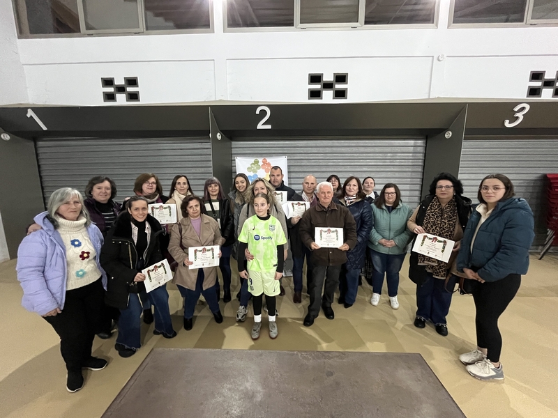 Los Santos Empresarial entrega los premios a los ganadores del concurso de decoración de calles de Navidad