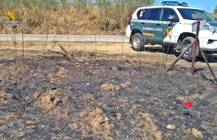 La Guardia Civil investiga al supuesto autor del incendio que afectó a 70ha de dehesa en Burguillos del Cerro y Feria 