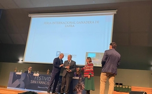 El Colegio de Veterinarios de Badajoz galardona a la Feria Internacional Ganadera de Zafra en sus Premios San Francisco