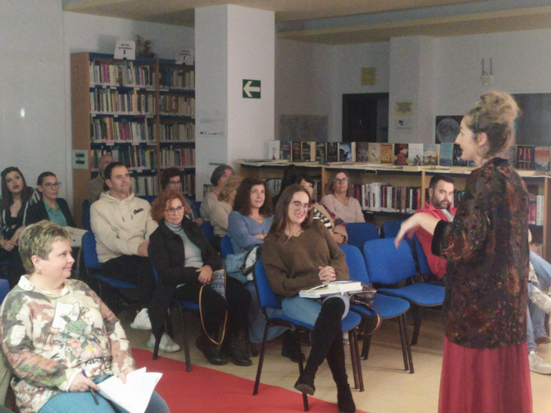 Celebrada con éxito una nueva edición de la actividad `Una noche en la Biblioteca´ en Fuente del Maestre