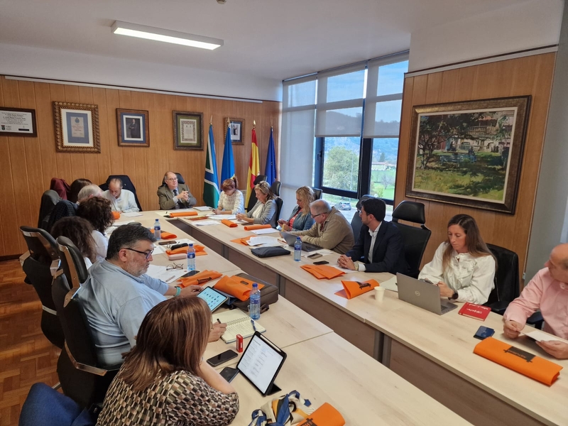 La Red de Ciudades en la Ruta de la Plata, presidida por el alcalde de Zafra, potenciará el cicloturismo en bicicleta