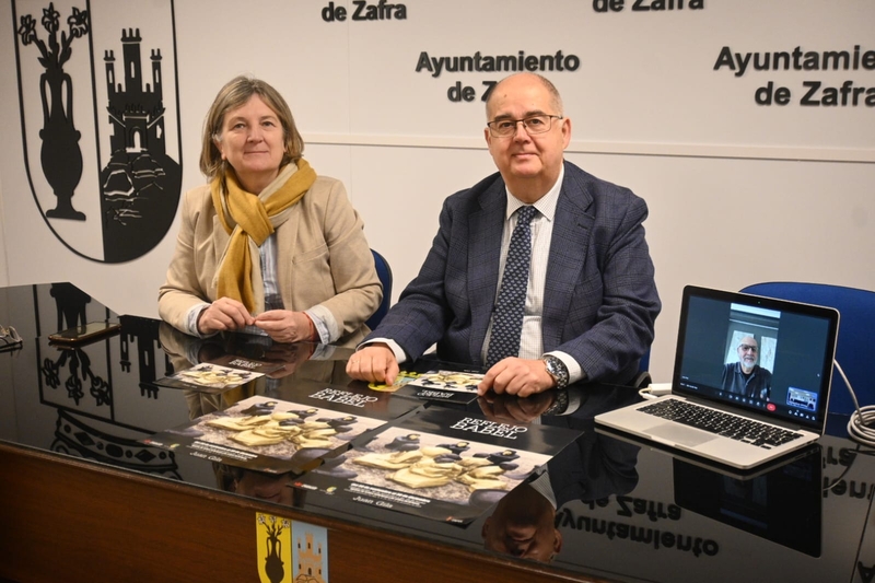 La Universidad Popular de Zafra acoge desde el 30 de noviembre la exposición `Reflejo Babel´, del escultor zafrense Juan Gila