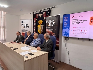 Celebrada la jornada `Ibérico: construir valor en el mercado del lujo´ en Zafra