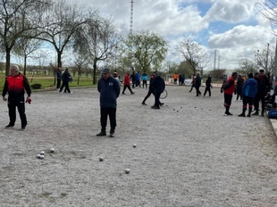 Iván Osuna e Iván Guerrero campeones del Torneo Local de Petanca de San Isidro en Los Santos de Maimona