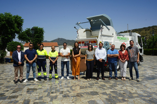 Promedio incorpora dos nuevos camiones recolectores para mejorar la gestión de residuos en comarca de Zafra - Río Bodión